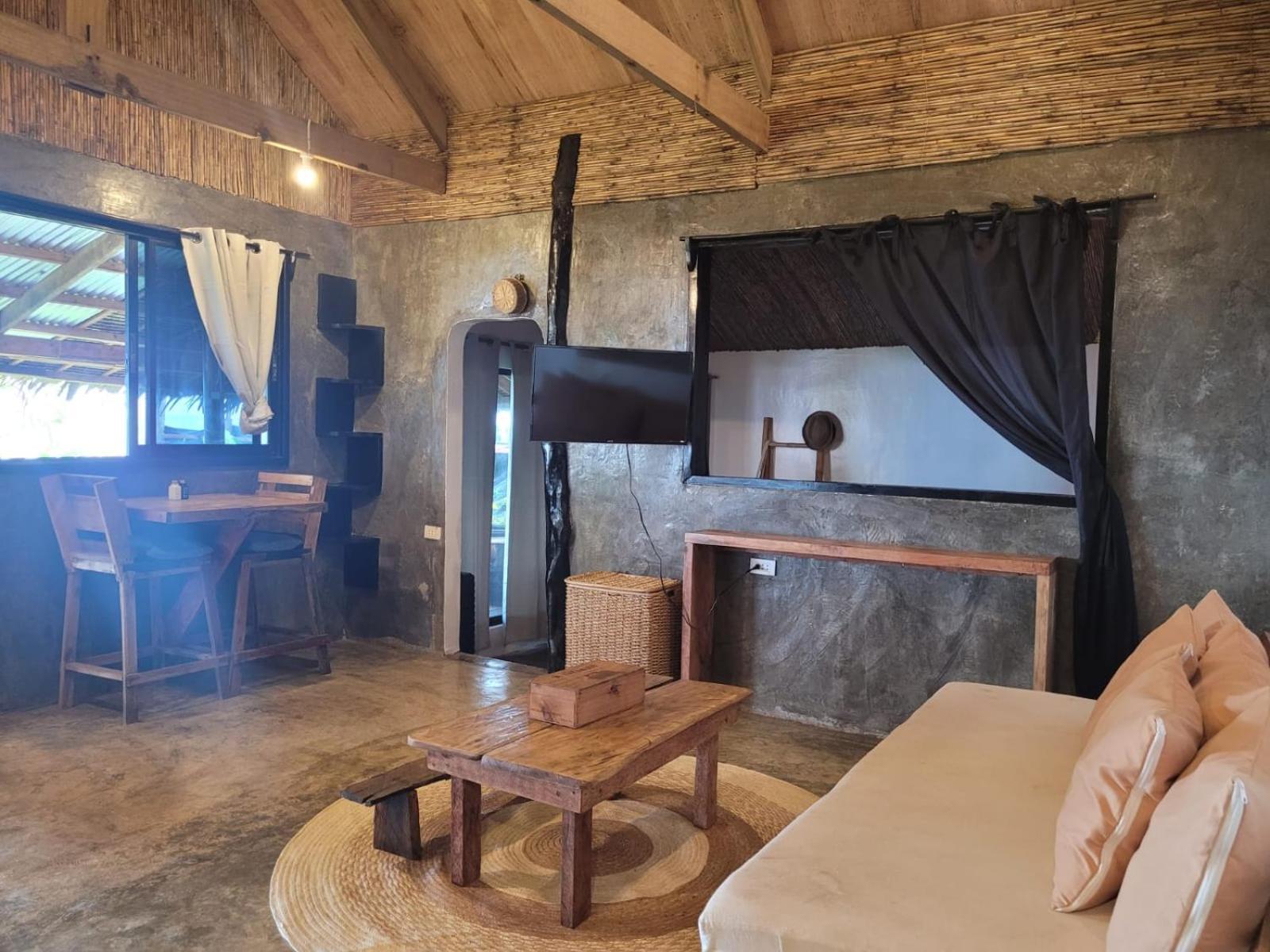 Tarzan'S House Hotel General Luna  Eksteriør billede