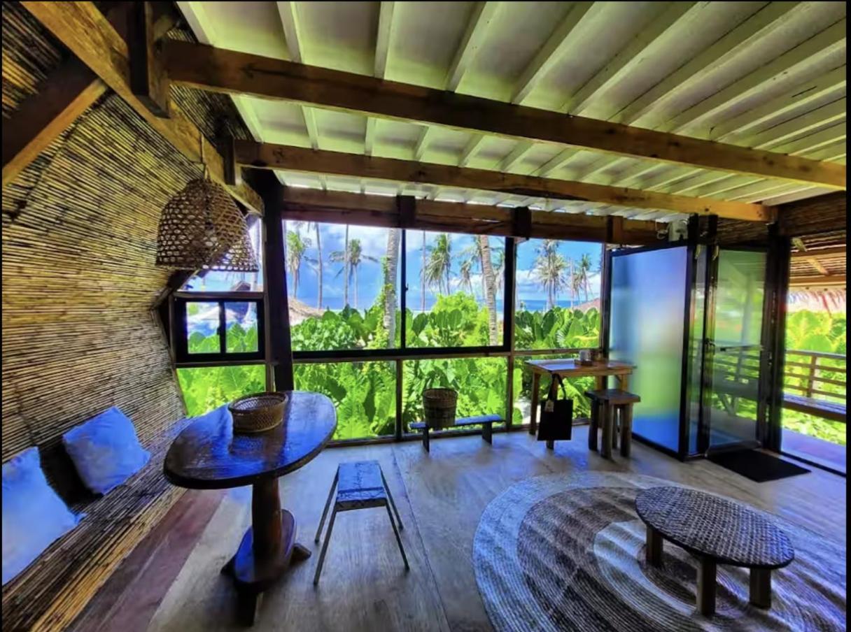 Tarzan'S House Hotel General Luna  Eksteriør billede